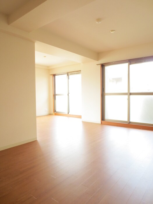 リ－ジョン御池の物件内観写真