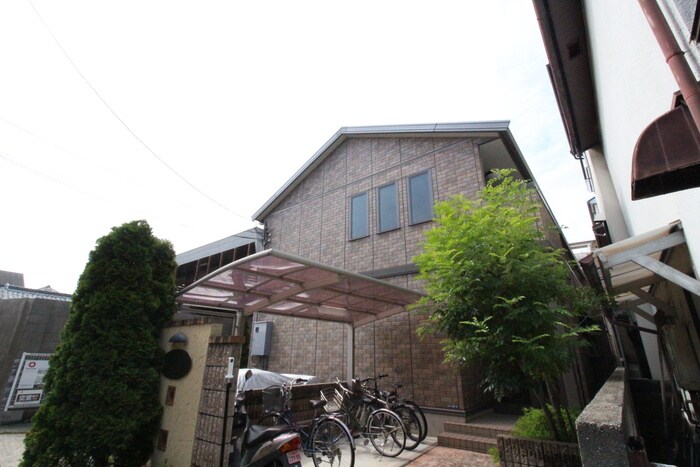 エミネンス榎坂の物件外観写真