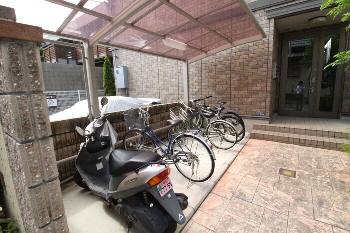 エミネンス榎坂の物件外観写真