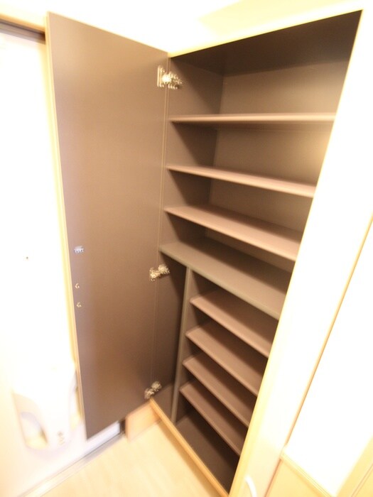 エミネンス榎坂の物件内観写真