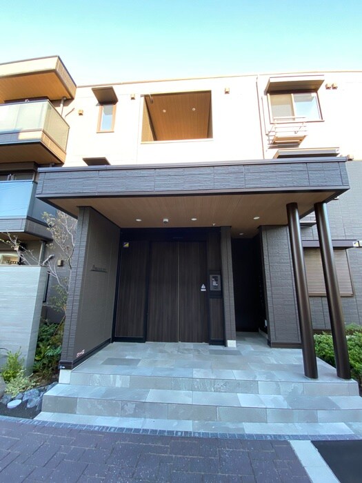 Reposの物件外観写真