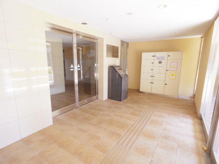 メゾンビロングの物件外観写真