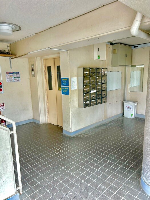 ウエストロ－の物件外観写真