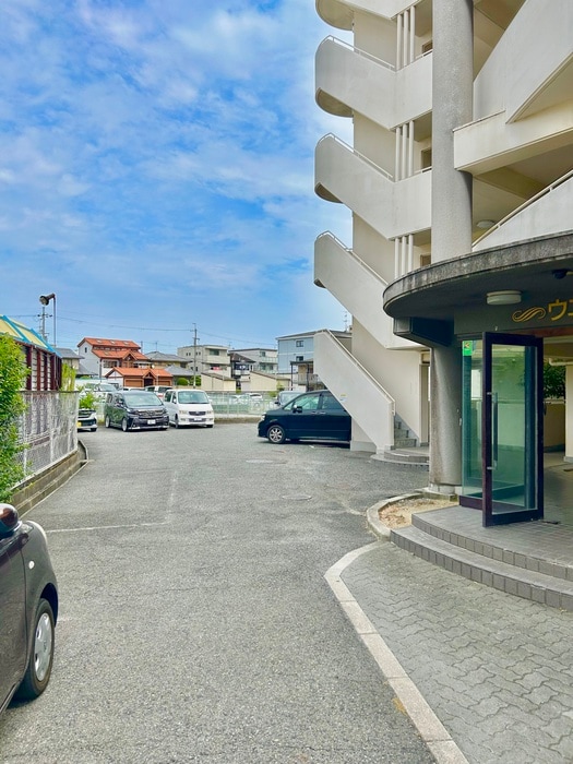 ウエストロ－の物件外観写真