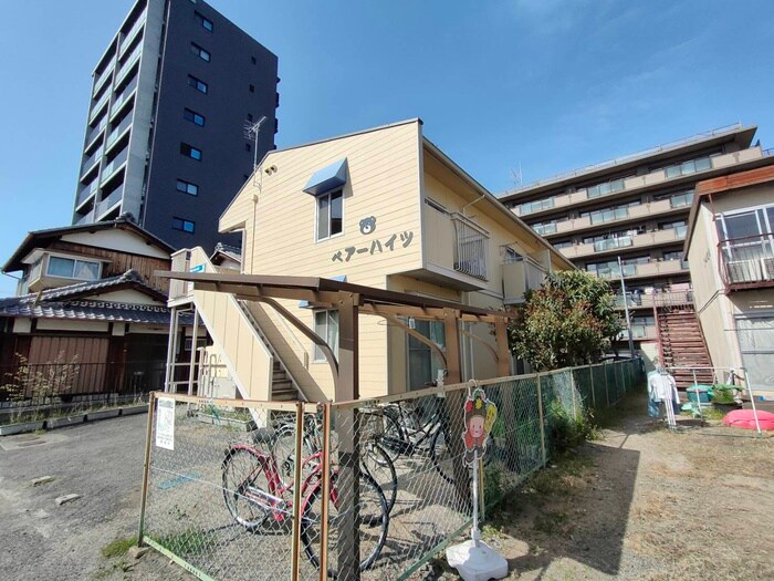 ベアーハイツの物件外観写真