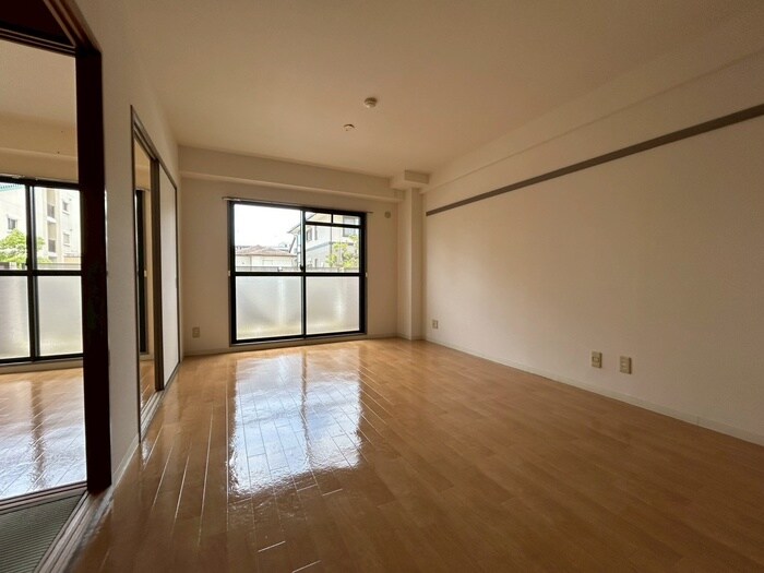 ピ－スフル本山の物件内観写真