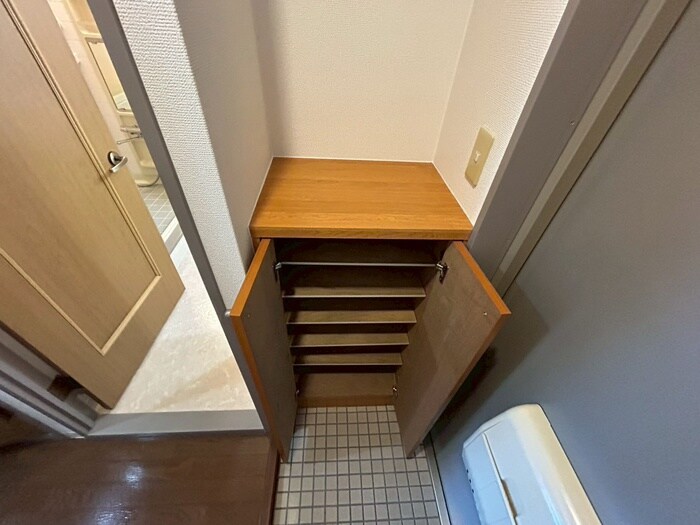 ピ－スフル本山の物件内観写真