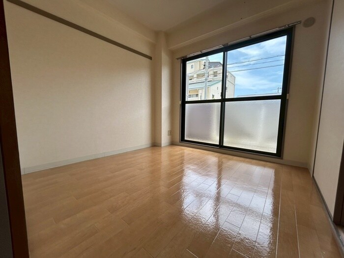 ピ－スフル本山の物件内観写真