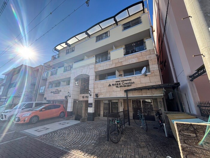 メープルコートの物件外観写真