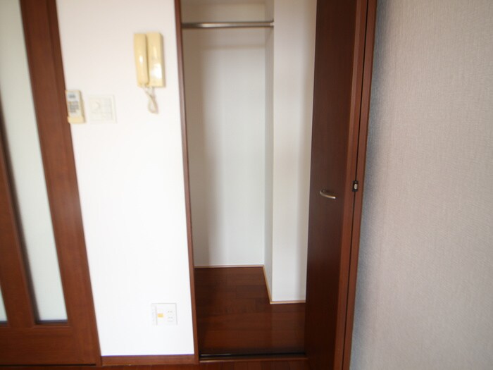 メープルコートの物件内観写真