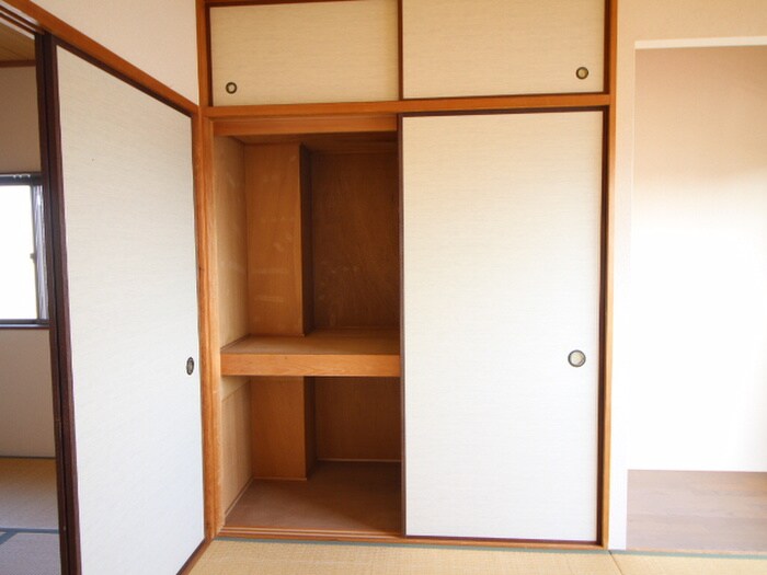 ジョイフルオオイシ３号館の物件内観写真