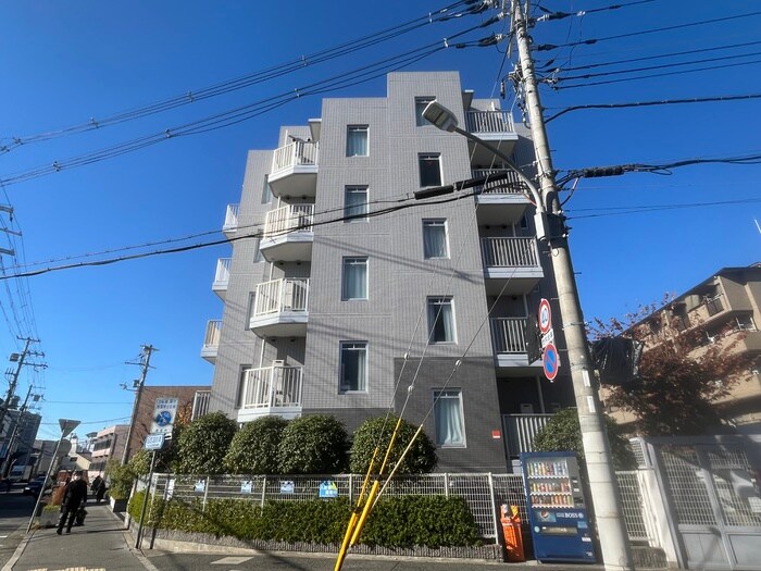 セレーノ門戸の物件外観写真