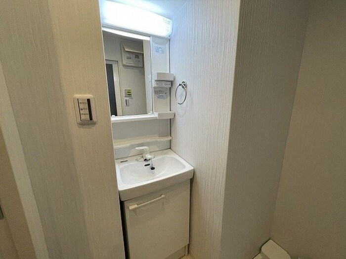 MAYFAIR OIKE PREMIUMの物件内観写真