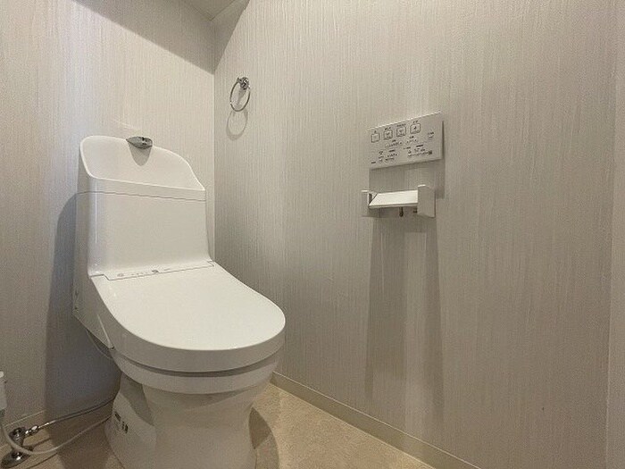 MAYFAIR OIKE PREMIUMの物件内観写真