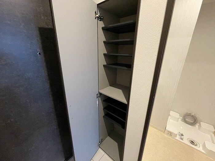 MAYFAIR OIKE PREMIUMの物件内観写真