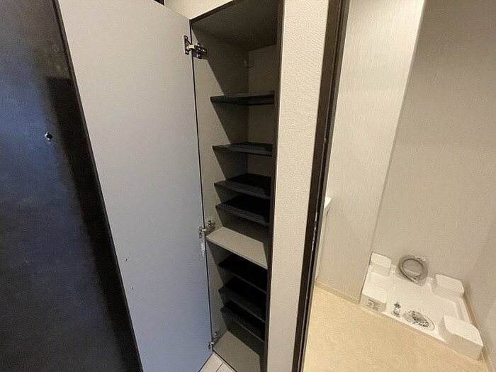 MAYFAIR OIKE PREMIUMの物件内観写真