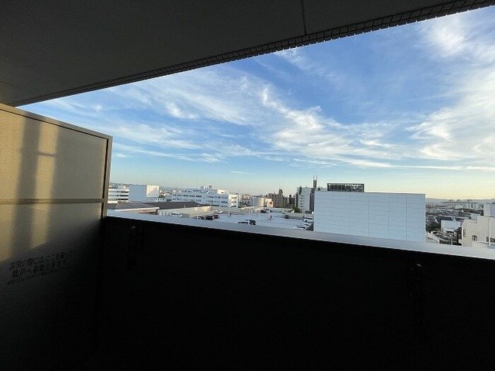 MAYFAIR OIKE PREMIUMの物件内観写真