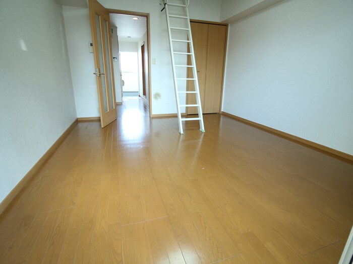 グラ－ス・ジェルメの物件内観写真