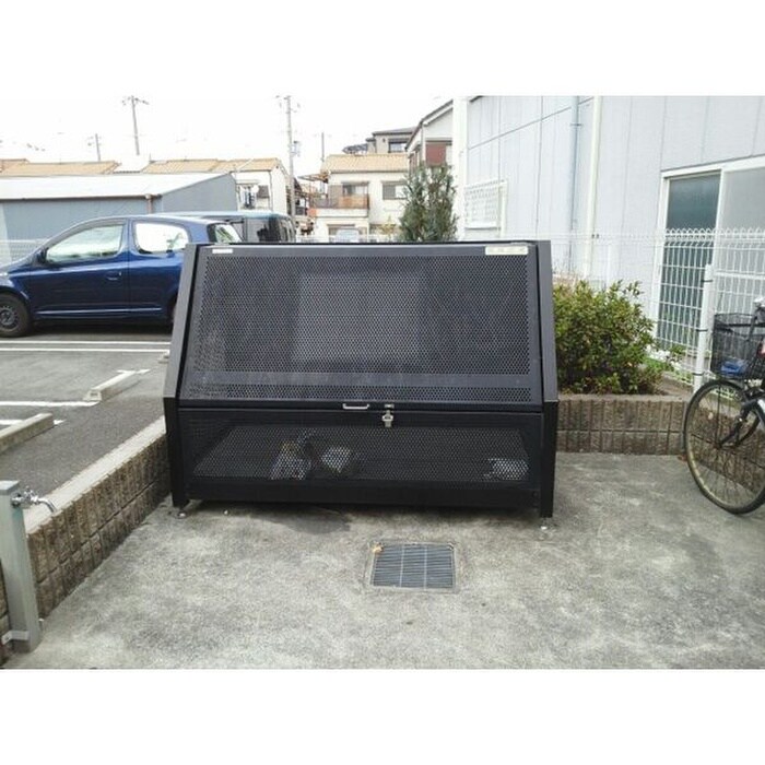 グラ－ス・ジェルメの物件外観写真