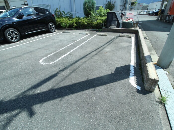 グラ－ス・ジェルメの物件外観写真