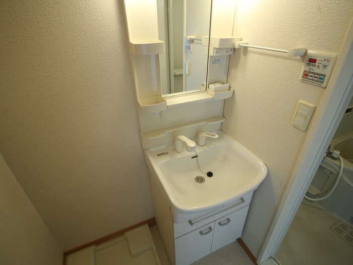 グラ－ス・ジェルメの物件内観写真