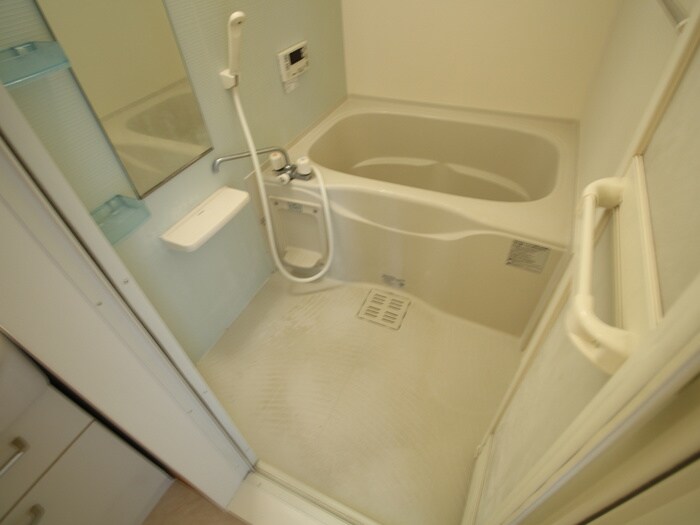 グラ－ス・ジェルメの物件内観写真