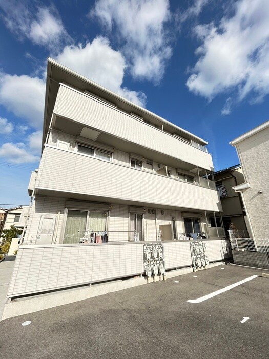 ルーチェ鳳の物件外観写真