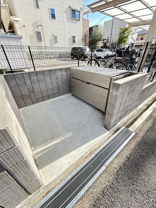 ルーチェ鳳の物件外観写真