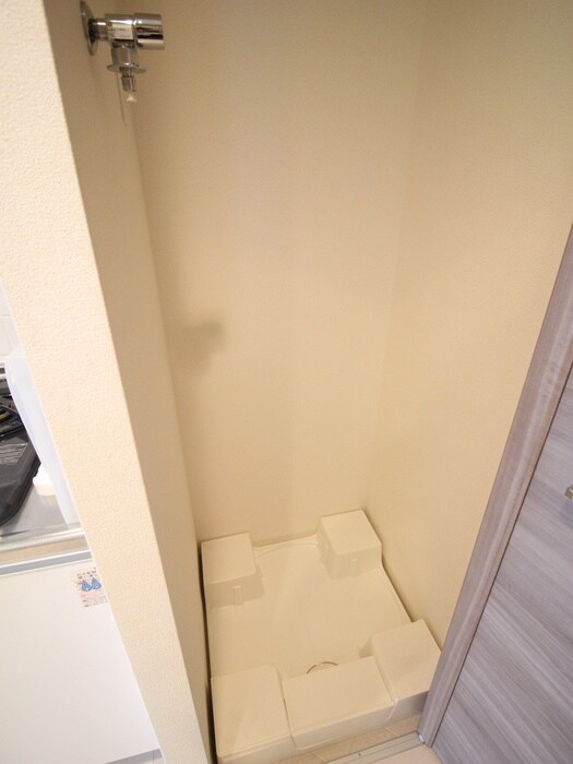 ﾗﾗﾌﾟﾚｲｽ新大阪ｼｴｽﾀ(404)の物件内観写真