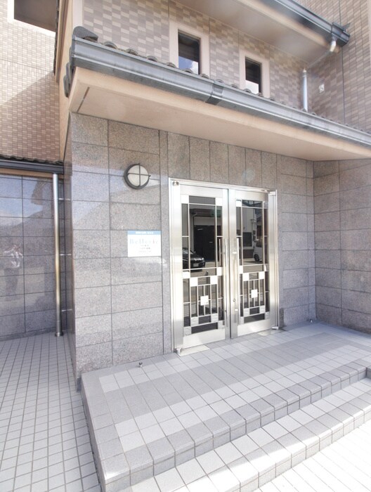 ヴェルドミールの物件外観写真