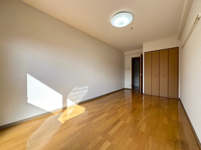 ヒ－リングコ－ト御所西の物件内観写真