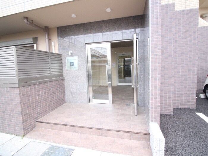 グランレブリー桂川の物件外観写真