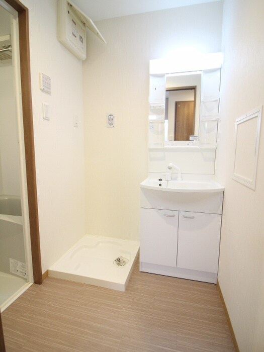 グランレブリー桂川の物件内観写真