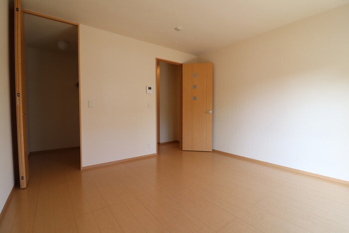 ドエル　ファーストの物件内観写真