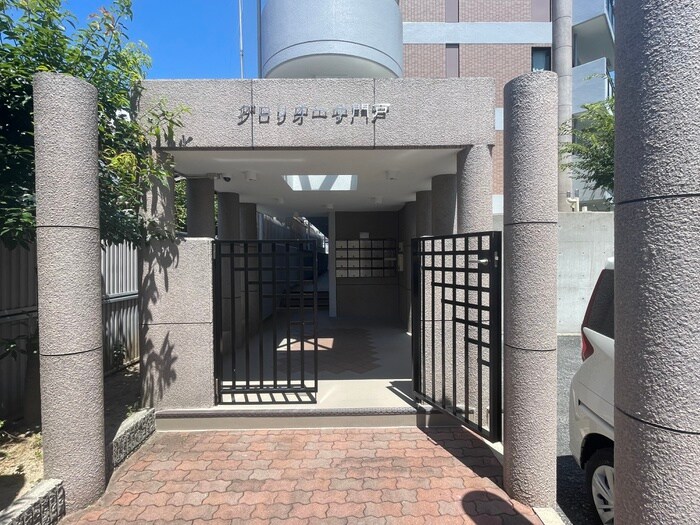 グロリオーサ門戸の物件外観写真