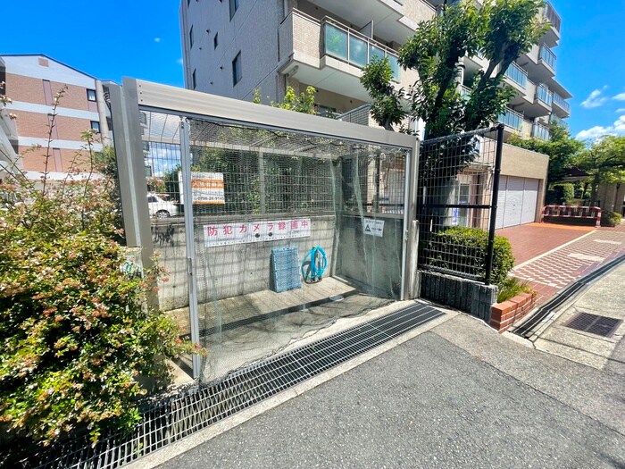 グロリオーサ門戸の物件外観写真