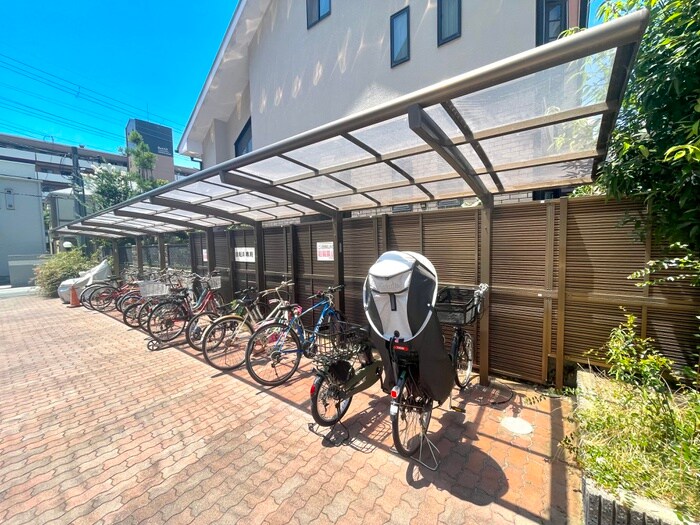 グロリオーサ門戸の物件外観写真