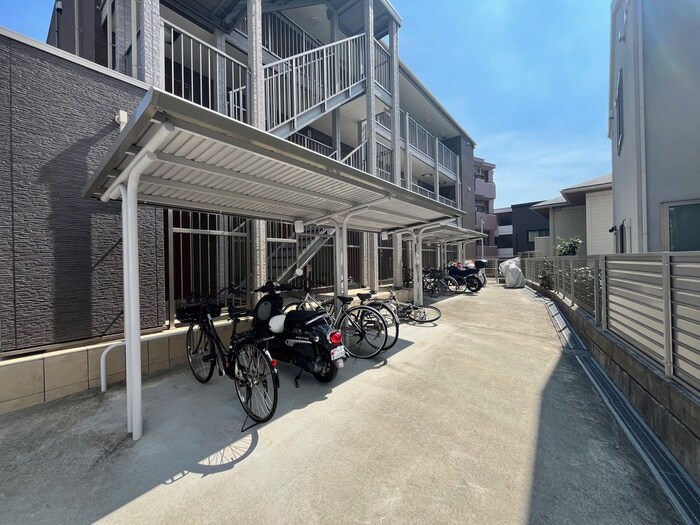 グランリヴェール上池田の物件外観写真