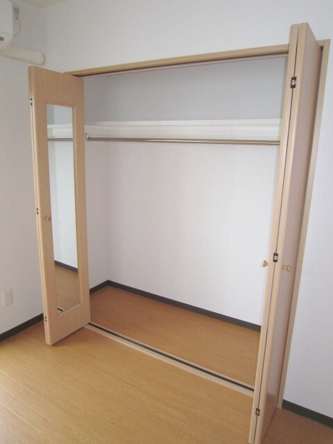 メゾンベリ－ウエストの物件内観写真