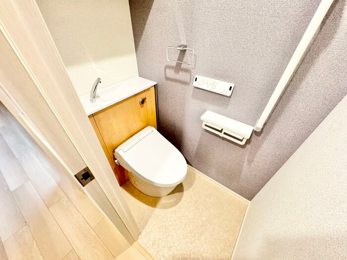 メゾンルミネ若松の物件内観写真