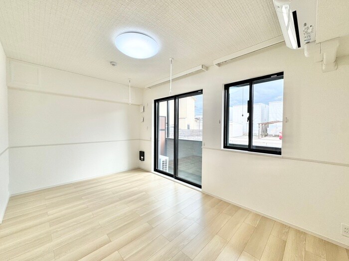 メゾンルミネ若松の物件内観写真