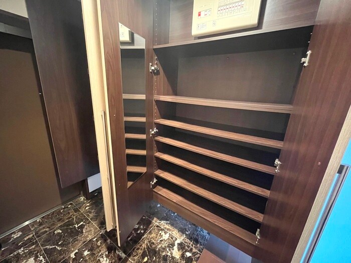 ﾈﾊﾞｰﾗﾝﾄﾞ箕面潤水館(602)の物件内観写真