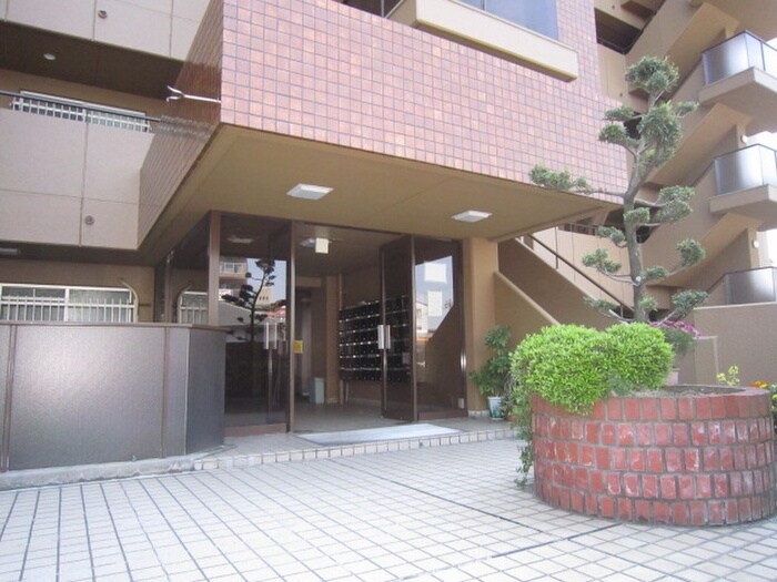 第二ヒルトンハイツの物件外観写真