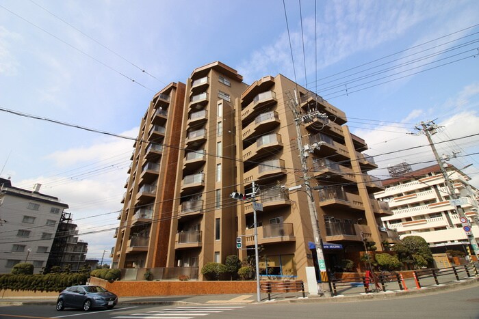 第二ヒルトンハイツの物件外観写真