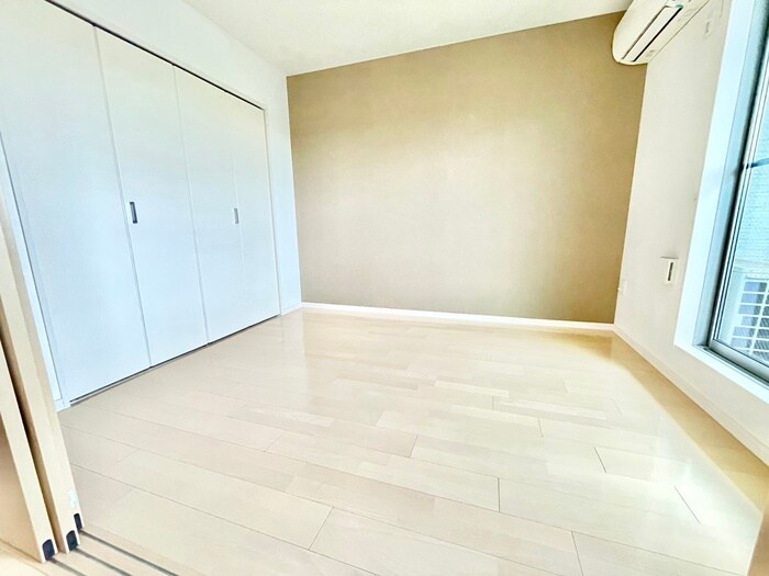 ＫＴＩレジデンス桃山の物件内観写真