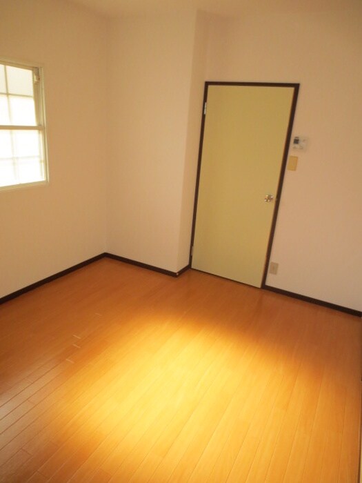 サンビレッジ枚方Ａ棟の物件内観写真