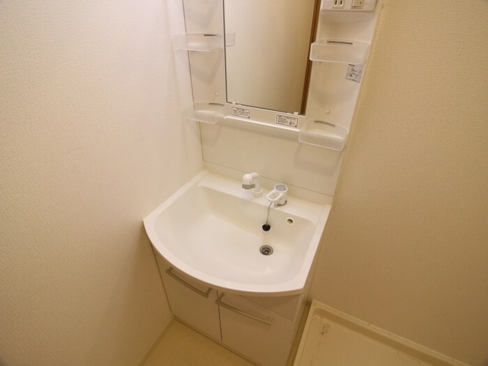 ラフィ－ネ高塚の物件内観写真