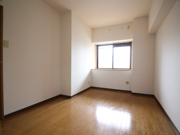 ラフィ－ネ高塚の物件内観写真