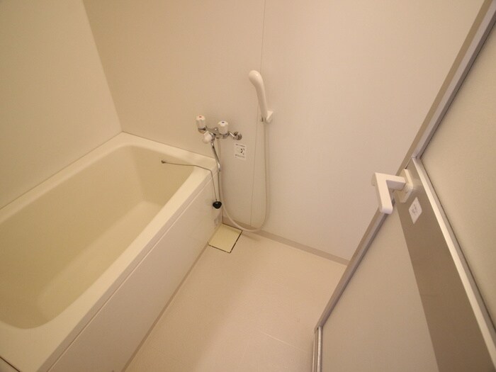 ラフィ－ネ高塚の物件内観写真