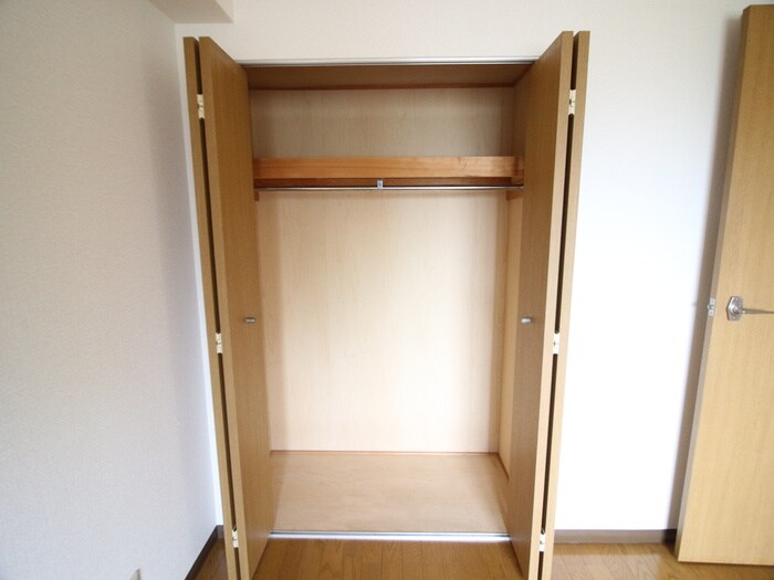 ラフィ－ネ高塚の物件内観写真